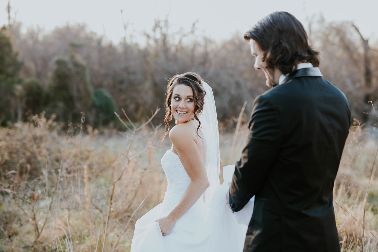 photographe mariage à Saint-Denis-de-Cabanne - photos mariage