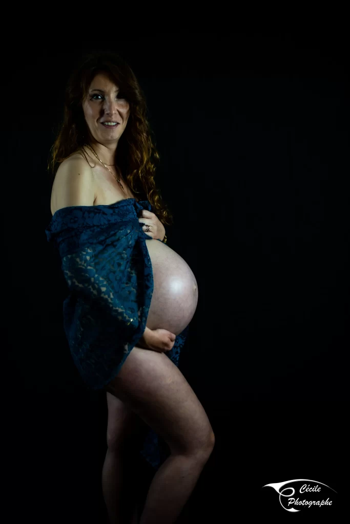 Shooting Grossesse Domicile - photos de grossesse - 💜 Votre photographe Cécile Clerfayt sur Mâcon et ses environs Shooting Grossesse Domicile - photos de grossesse - 💜 Votre photographe Cécile Clerfayt sur Mâcon et ses environs