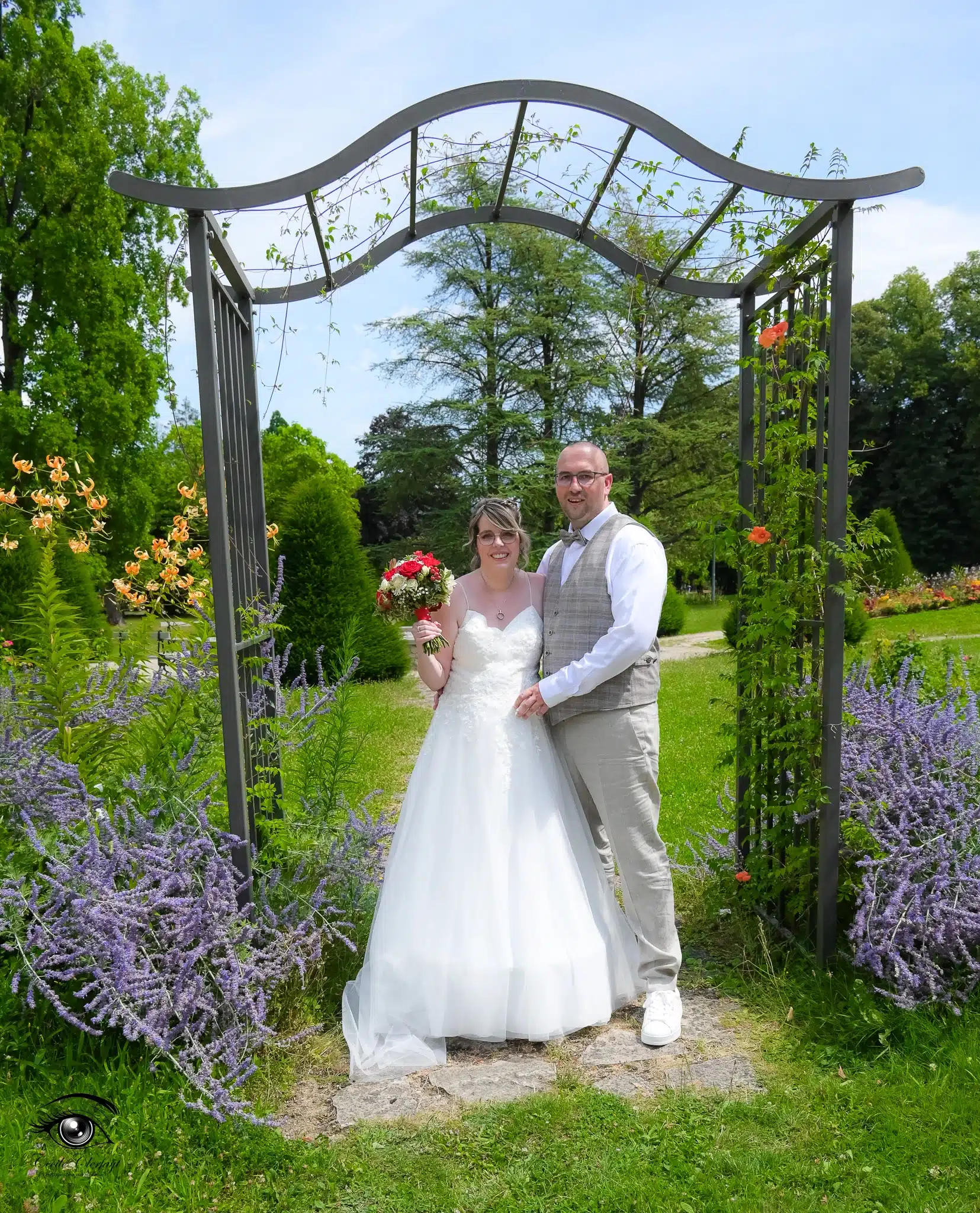 Mariage Florian Marlene - đ Photographe mariage â Forfait Douceur - Photographe de mariage de Bourges Ă MĂącon CĂ©cile Clerfayt Photographe Mariage - CĂ©cile Clerfayt votre photographe au FĂ©min'Ain - Portrait, Mariage, Naissance, Reportage, Concert - Sur MĂącon, Belleville, Villefranche, Cluny, Tournus, Bourg-en-Bresse