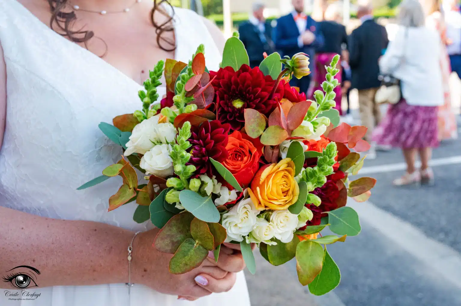 Bouquet de mariée aux couleurs chaudes