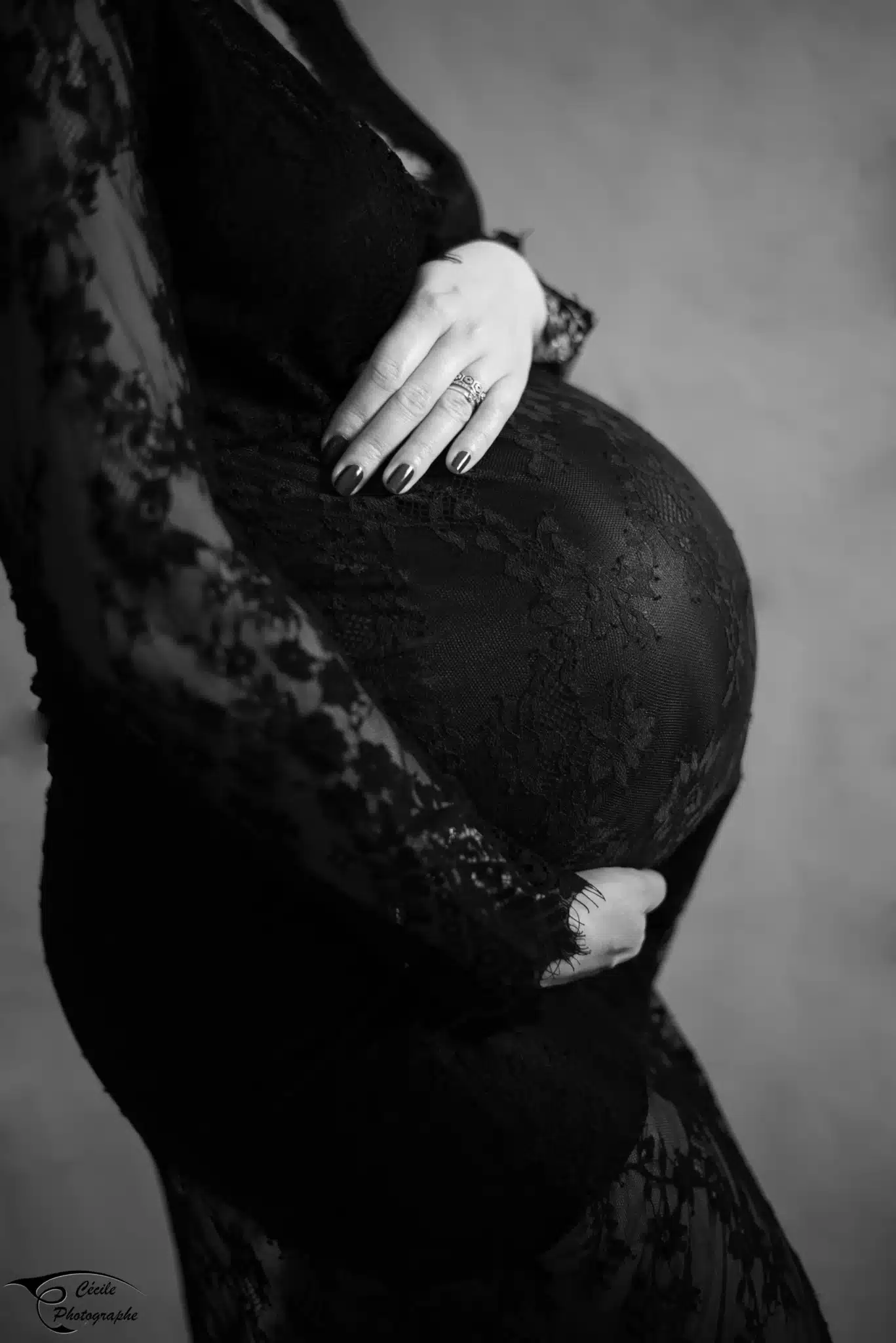 grossesse scaled - đ€ Photos de grossesse â SĂ©ances photo naturelles & artistiques - Photographe de mariage de Bourges Ă MĂącon CĂ©cile Clerfayt photographe grossesse - CĂ©cile Clerfayt votre photographe au FĂ©min'Ain - Portrait, Mariage, Naissance, Reportage, Concert - Sur MĂącon, Belleville, Villefranche, Cluny, Tournus, Bourg-en-Bresse